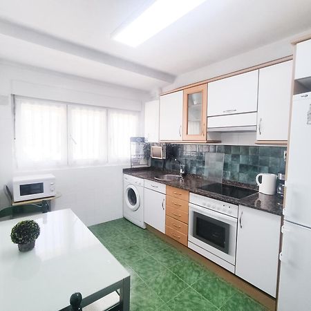 Apartamento Centrico Con Wifi Aviles Luaran gambar